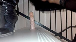 Public City Masturbation Caught on Camera in Broad Daylight