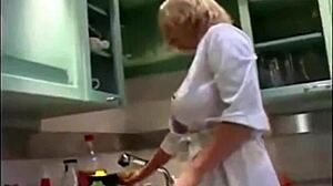 I date blonde Norwegian mature