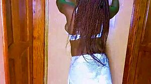 Hot Dance Performance In Reality Setting With Ebony Star