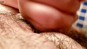 I luv her handjobs so much