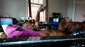 Thot In Texas Enjoys Homemade Ebony Threesome Squirting