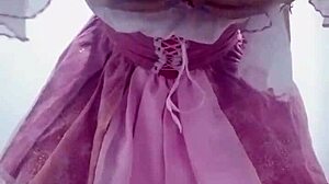 Paloma Veiga Fulfills Solo Desires