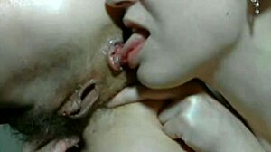 i love diving into that hairy lesbian pussy on webcam, licking and playing until she cums