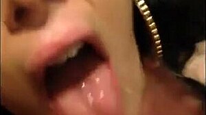 Queen of Blowjobs Shines in Homemade Clip 😍