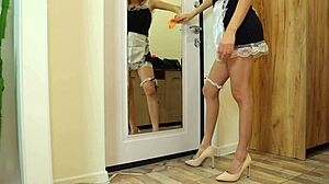 cleaning and fucking pussy with dildo in heels and panties 😏