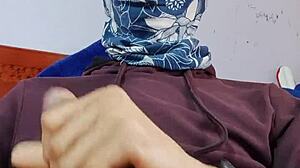 I'm so hot and want to fuck three guys 😏