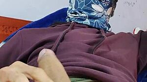 I'm so hot and want to fuck three guys 😏