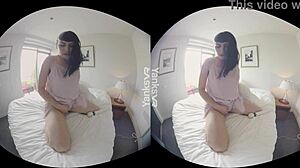 hey, watch this amateur marina yanking with vibrator until climax?