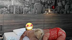 Sexo com vizinha safada