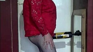 YES I AM BACK AGAIN MASTURBATION IS ALLWAYS ON MY MIND