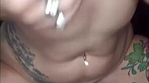 She plays with dildo in pussy and butt plug in ass