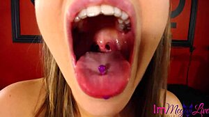 yo, hungry for lil men to swallow? - immeganlive