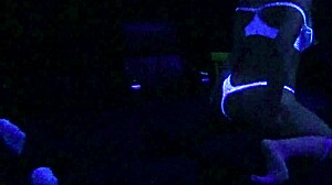 scarlett johnson blacklight sex scene