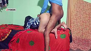 वाह! क्यूट कपल ने देसी रैंच सेक्स वीडियो में जोरदार मस्ती की!