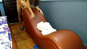 Vietnamese amateur sex at a motel! 😘