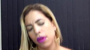 manu fox giving blowjob and showing big ass 😍