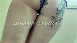 albina's showing off her ass stuffed with shorts 😏