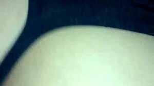 mature peruvian girl on all fours