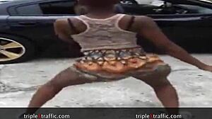 Hidden Candid Big Booty Girls Clapping And Grabbing Asses