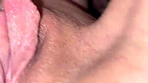 I love this amateur's juicy pussy gettin a hot creampie cumshot