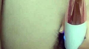 asian babe fingers her wet pussy so good 😩