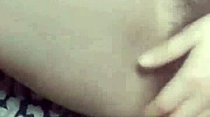 asian babe fingers her wet pussy so good 😩