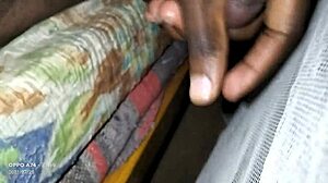 i masturbate to orgasm in close up view