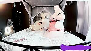 Hey, wanna see my freaky side?