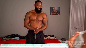 The ebony goddess got a massage that turned into a fuck.