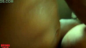 玩游戏后弯腰狗爬猛肏大屁股业余肛交