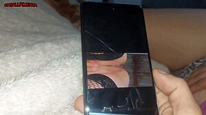 peguei minha esposa mandando foto nua para o patrão agora todos vai saber a safada que ela é