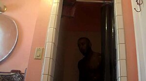 i fuck in shower with bbw