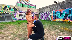 Petite Latina Munequita Enfadada Tackles Massive Dick Outdoors!