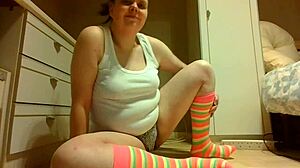 Amateur homemade scene with tits and cream