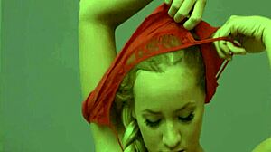 Hottie thrills herself with solo fingering and dildo play