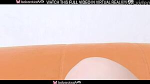 i'm brunette roxanne masturbating my shaved pussy in vr