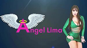 I provoked the Uber driver and let him play with my pussy outdoors