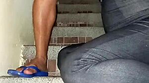 Dia De Brujas Con Mucho Placer Hermanastro Ven Que Tengo Algo Que Hacerle A Tu Hermosa Polla La Hermanastra Le Realiza Una Mamada Intensa Con Mucha Saliva Y Sensaciones Intensas