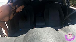Sexy tetona, wanna fuck a stranger after masturbating with toys in the car?