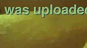 Watch Topanga1234 masturbate her wet pussy up close?