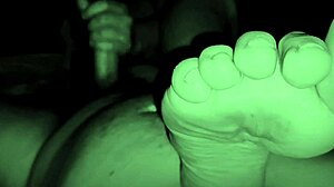 hot masseuse jerks off client to cum