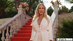 Christy’s secret hotel hookup with Vixen turns steamy fast