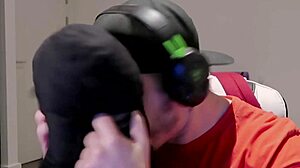 Girls Have Pillow Fight During Lockdown! Fap Ceo Uncensored!