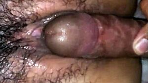 अद्भुत 18+ टीन की बड़ी चूचियाँ, गीली चूत के साथ रफ चुदाई!