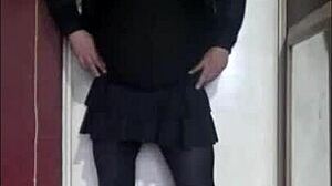 i love showing off my best for everyone watching?