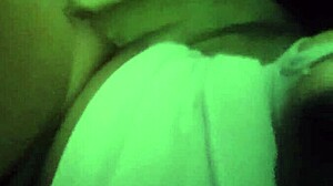 i'm the cougar army lady wit big tit's and feet fetis