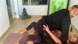 Umm, wanna learn how to peg ya boyfriend right?