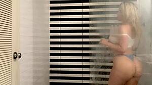 i got fuckd by gabriel trigger in the shower savannah bond