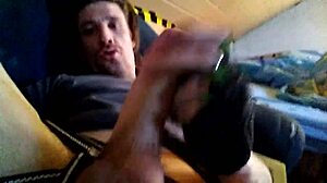 exploring gay solo experiences in everyday life