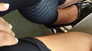 uh stalking that peruvian mature milf flashing on lima streets